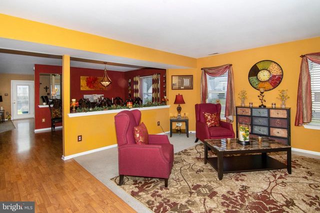 45 WILTONS LANDING RD, Sicklerville, NJ 08081