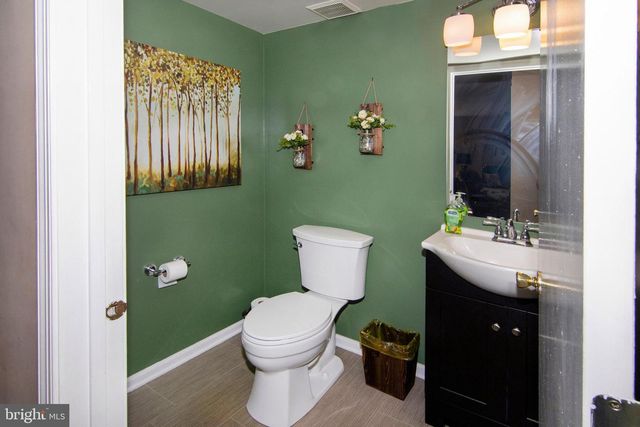 45 WILTONS LANDING RD, Sicklerville, NJ 08081