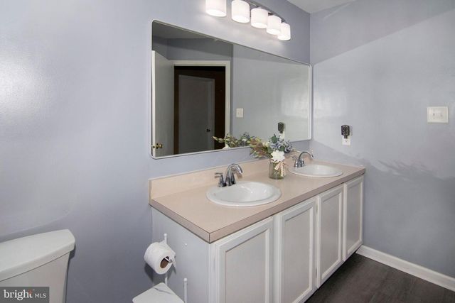 45 WILTONS LANDING RD, Sicklerville, NJ 08081