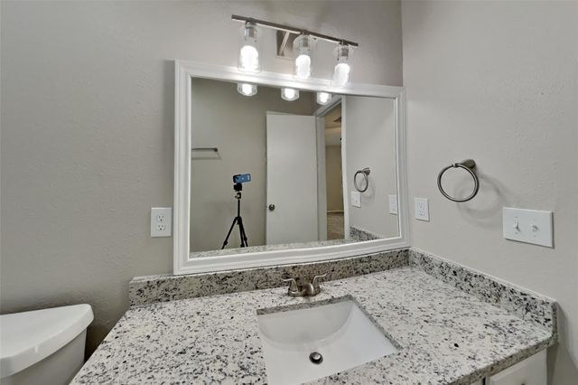 10015 Rippling Fields Drive, Houston, TX 77064
