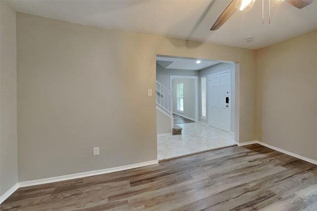 10015 Rippling Fields Drive, Houston, TX 77064