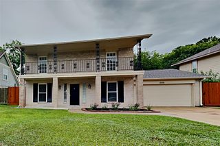 10015 Rippling Fields Drive, Houston, TX 77064