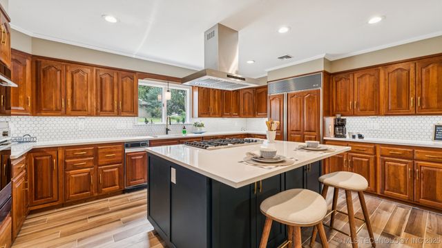 2505 Glynnwood Drive, Bartlesville, OK 74006