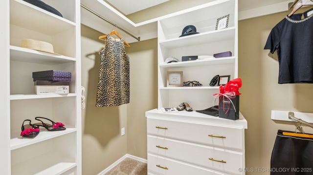 2505 Glynnwood Drive, Bartlesville, OK 74006