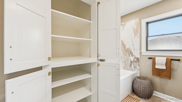 2505 Glynnwood Drive, Bartlesville, OK 74006