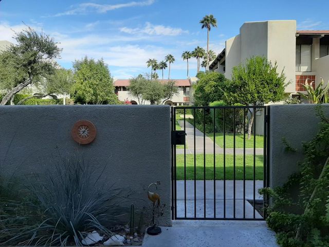 1100 E Amado Road 12a1, Palm Springs, CA 92262