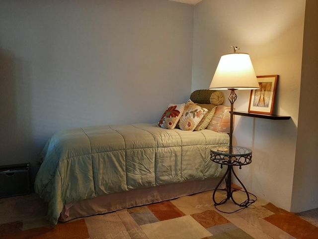 1100 E Amado Road 12a1, Palm Springs, CA 92262