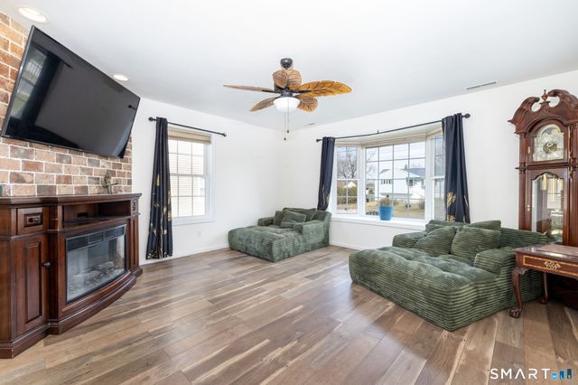 147 Eastern Avenue, Waterbury, CT 06708