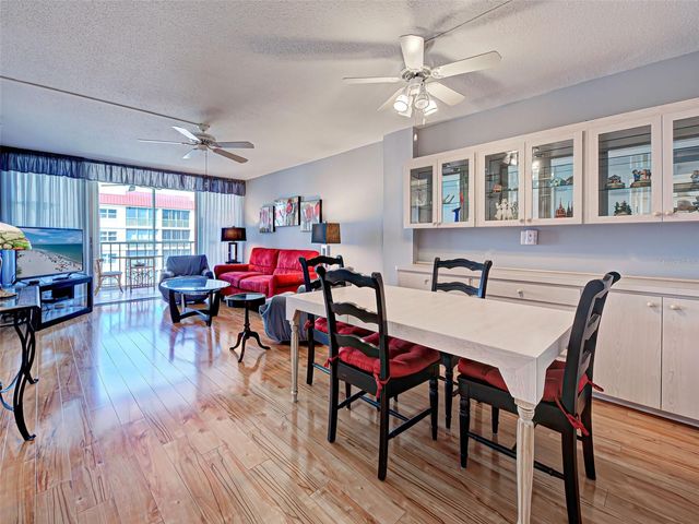 232 SAINT AUGUSTINE AVENUE 804, Venice, FL 34285