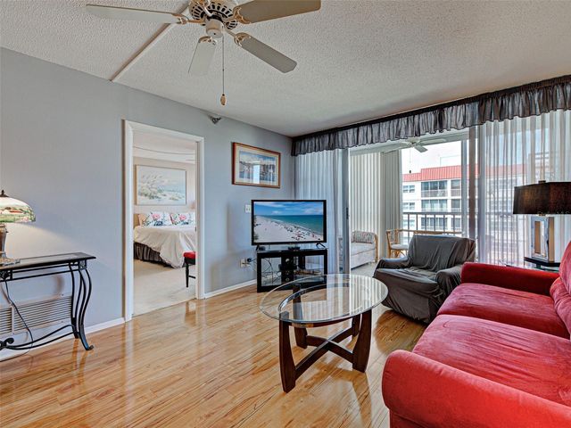 232 SAINT AUGUSTINE AVENUE 804, Venice, FL 34285