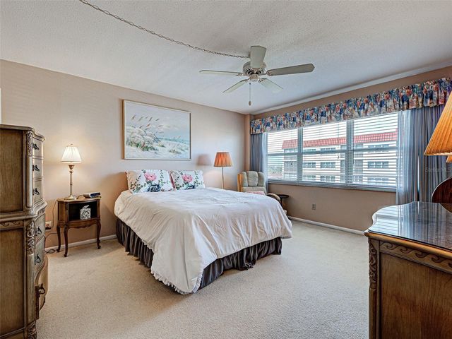 232 SAINT AUGUSTINE AVENUE 804, Venice, FL 34285