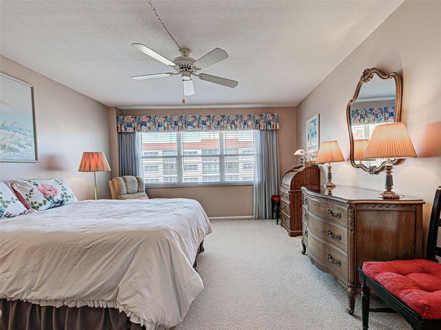 232 SAINT AUGUSTINE AVENUE 804, Venice, FL 34285