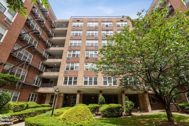9411 59th Ave Apt D9, New York City, NY 11373