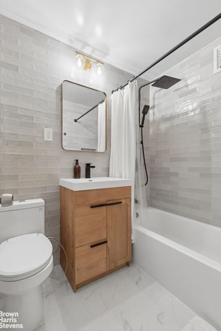 9411 59th Ave Apt D9, New York City, NY 11373