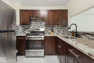 9411 59th Ave Apt D9, New York City, NY 11373