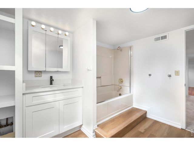 1030 Cranford Pl, Greeley, CO 80631