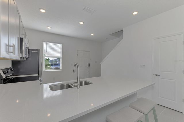 8793 DAYBREAK STREET, Sarasota, FL 34241