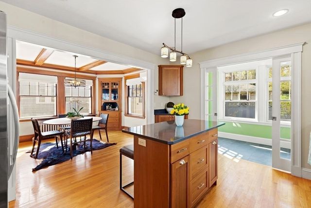 7 Inverness Road, Arlington, MA 02476