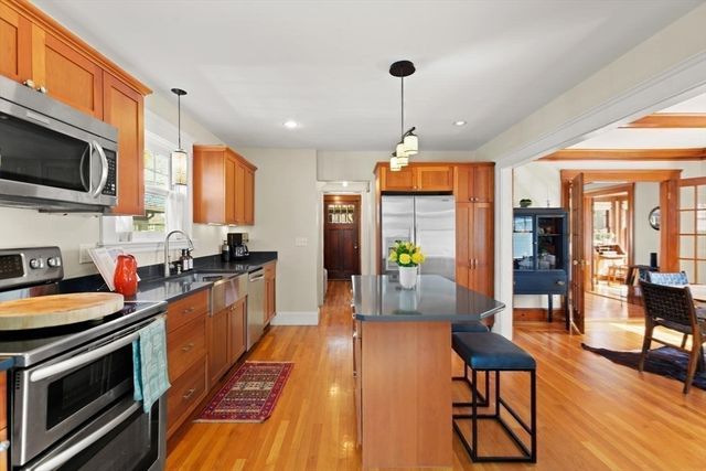 7 Inverness Road, Arlington, MA 02476