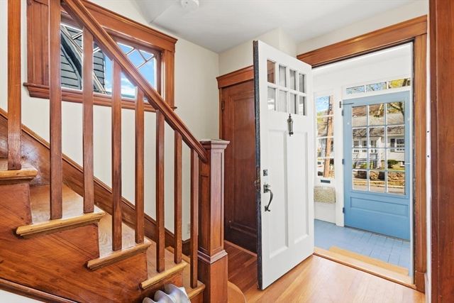 7 Inverness Road, Arlington, MA 02476