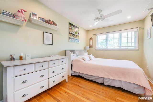 19 Falcon Place, Wayne, NJ 07470