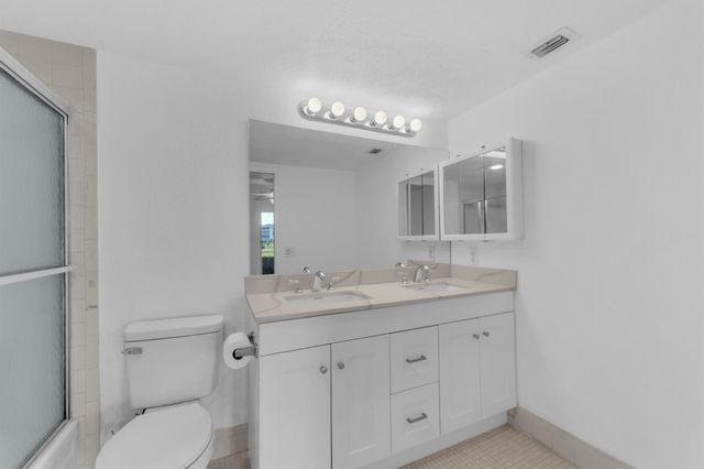 3003 Portofino Isle K1, Coconut Creek, FL 33066