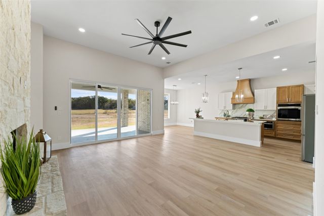 3415 Olympia Fields Drive, Burleson, TX 76028