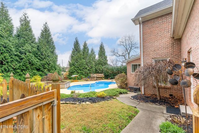 9820 Gentian Lane, Knoxville, TN 37922