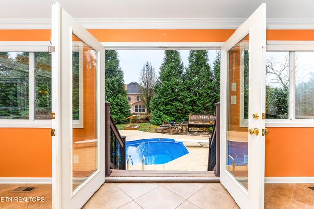 9820 Gentian Lane, Knoxville, TN 37922