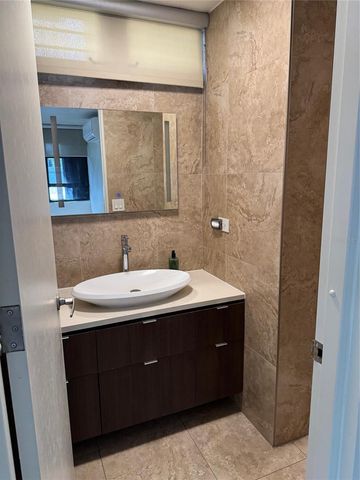 18 TAFT 2-S, San Juan, PR 00911