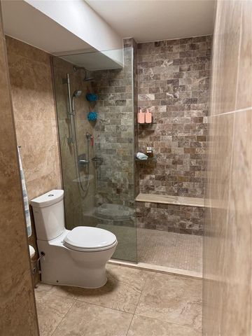 18 TAFT 2-S, San Juan, PR 00911
