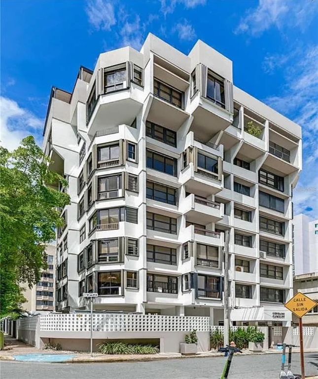18 TAFT 2-S, San Juan, PR 00911