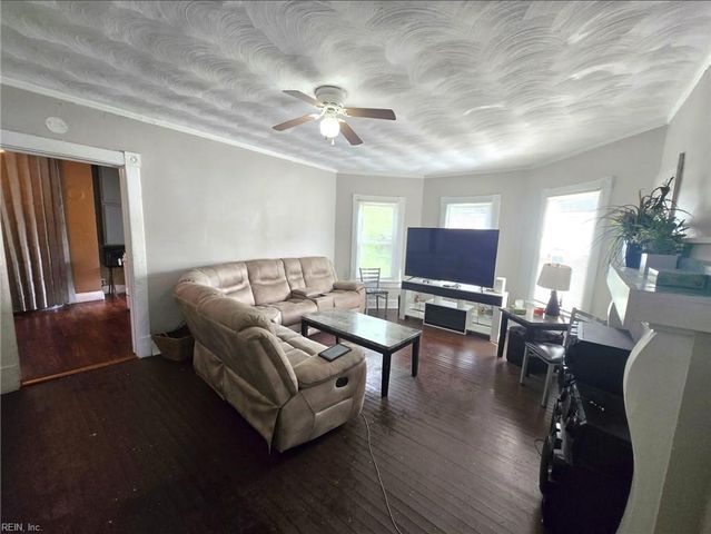 1012 Watson ST, Norfolk, VA 23523