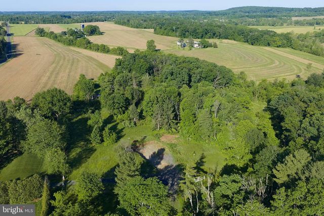 5720 RIDGE RD, New Hope, PA 18938