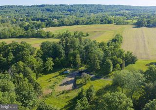 5720 RIDGE RD, New Hope, PA 18938