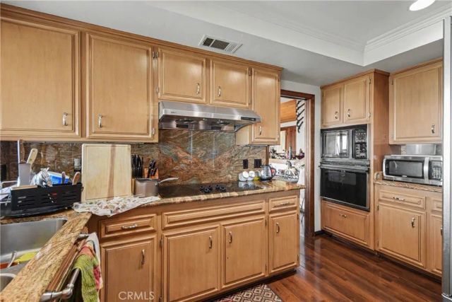 2421 Willow, San Bernardino, CA 92404
