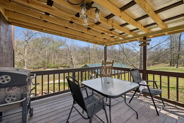 506 Tablerock Rd, Hohenwald, TN 38462