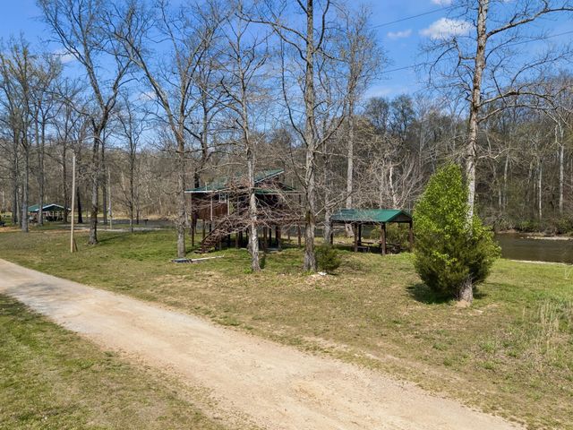 506 Tablerock Rd, Hohenwald, TN 38462