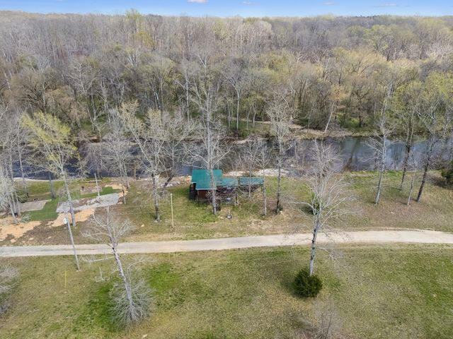 506 Tablerock Rd, Hohenwald, TN 38462