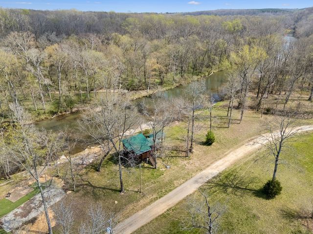 506 Tablerock Rd, Hohenwald, TN 38462