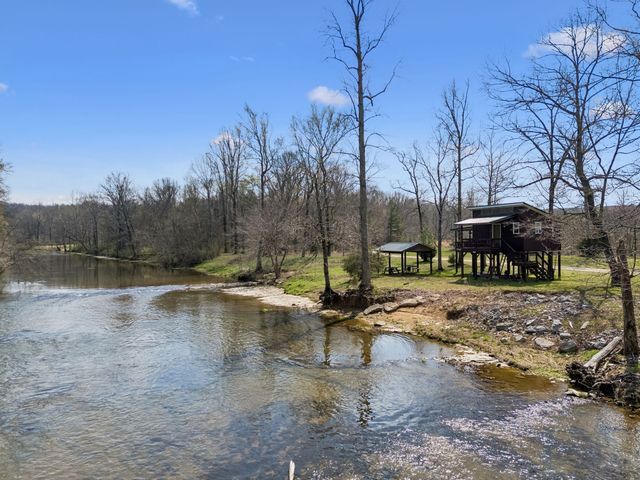 506 Tablerock Rd, Hohenwald, TN 38462