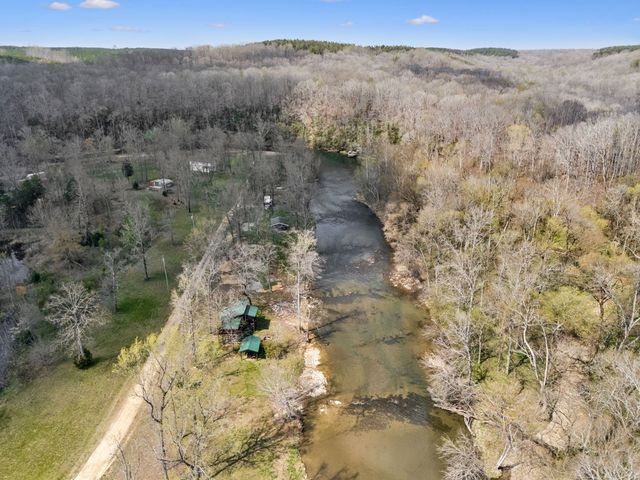 506 Tablerock Rd, Hohenwald, TN 38462