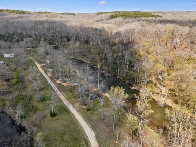 506 Tablerock Rd, Hohenwald, TN 38462