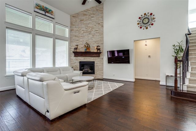 821 Yarrow Street, Little Elm, TX 75068