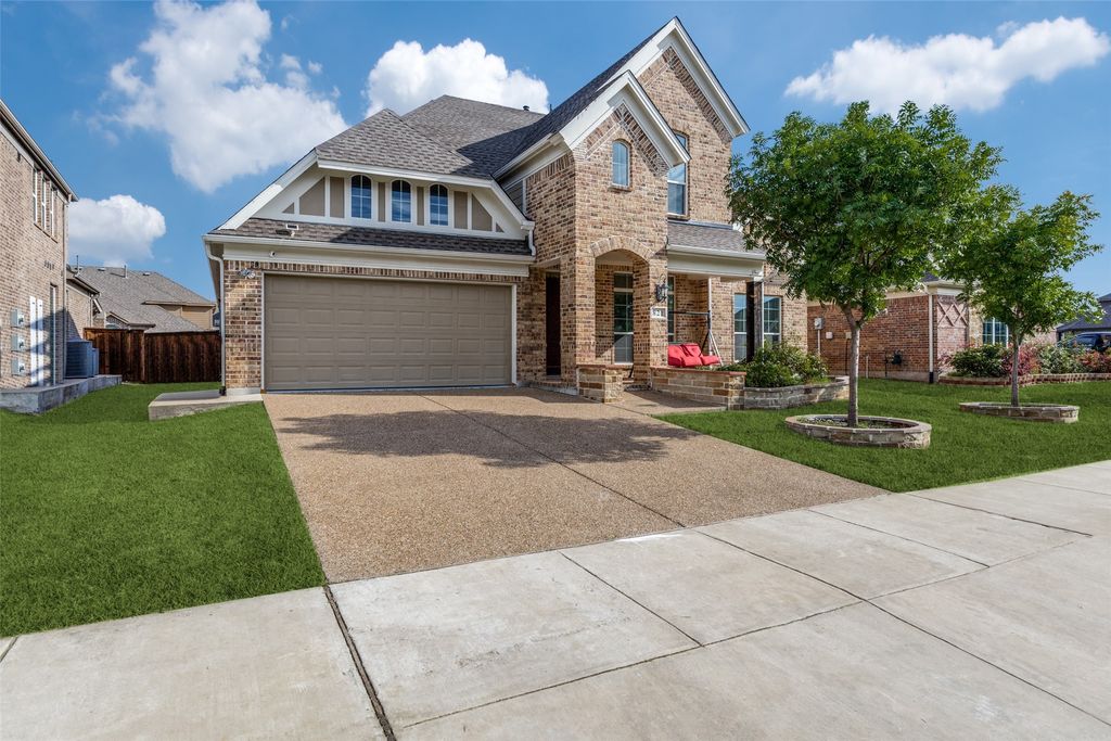 821 Yarrow Street, Little Elm, TX 75068