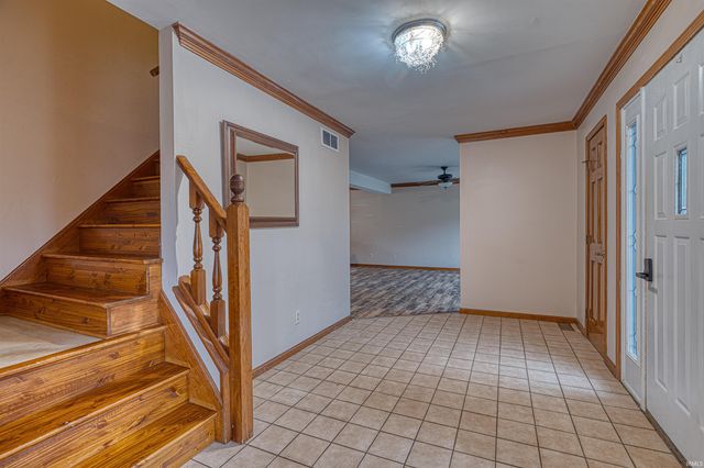 6841 Northfield Drive, Evansville, IN 47711