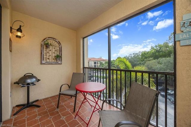 12970 Positano CIR 301, Naples, FL 34105