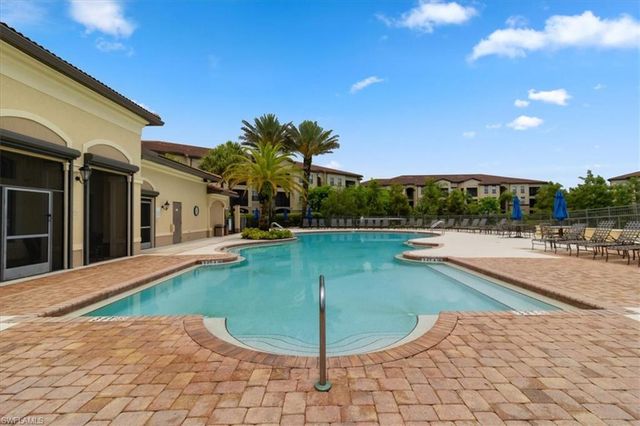 12970 Positano CIR 301, Naples, FL 34105