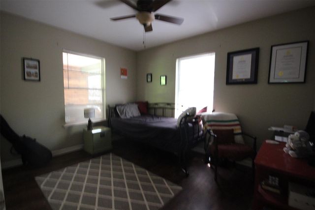 2207 W 12th ST B, Austin, TX 78703