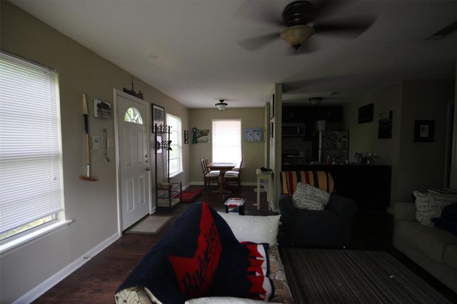 2207 W 12th ST B, Austin, TX 78703